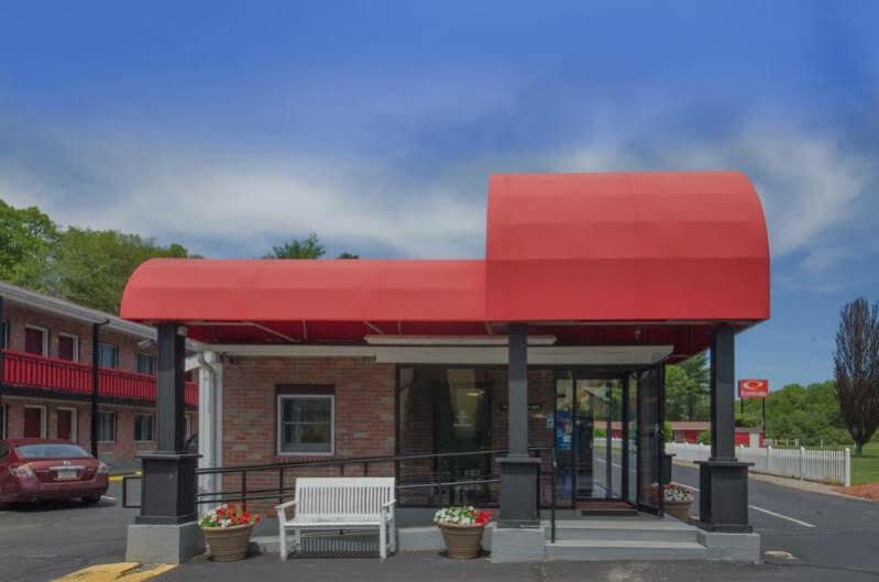 שארון Econo Lodge מראה חיצוני תמונה